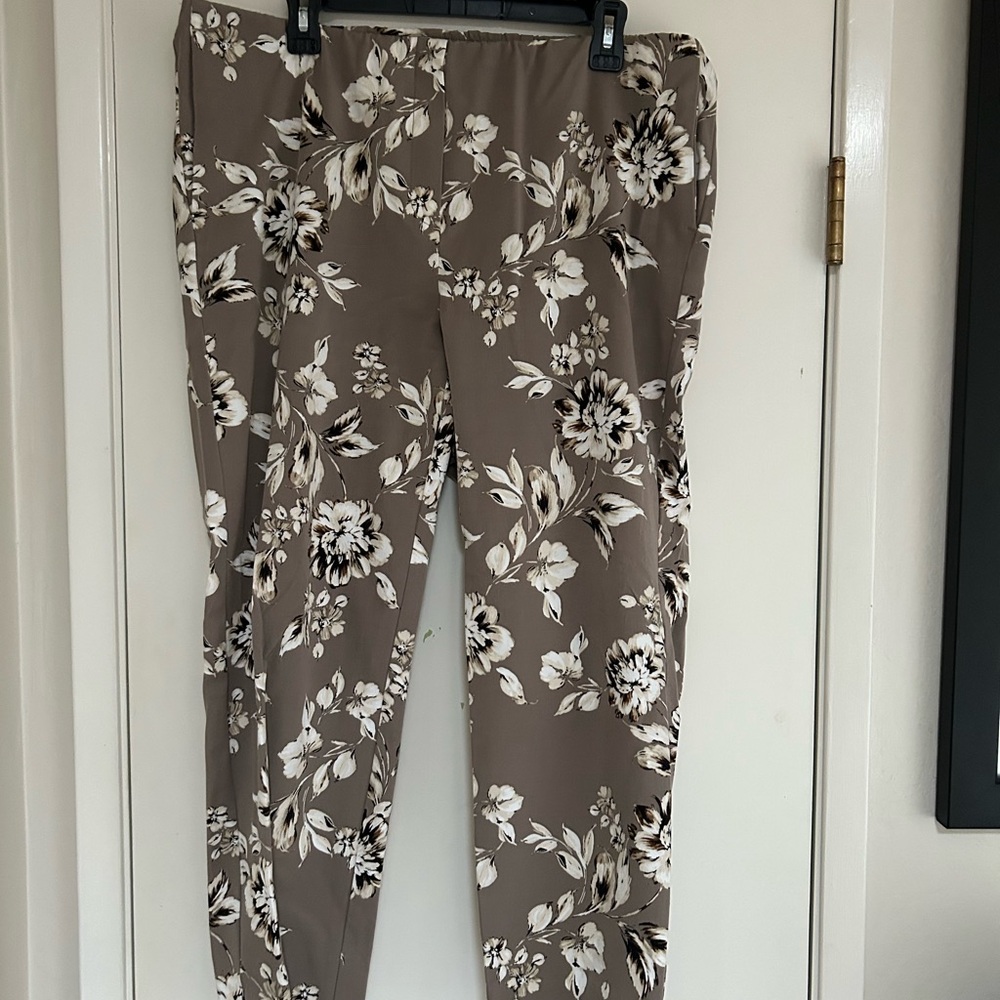 J. Jill Brown and Cream Floral Leggings